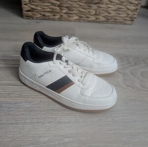 Nautica Kids Cream and Tan Sneakers